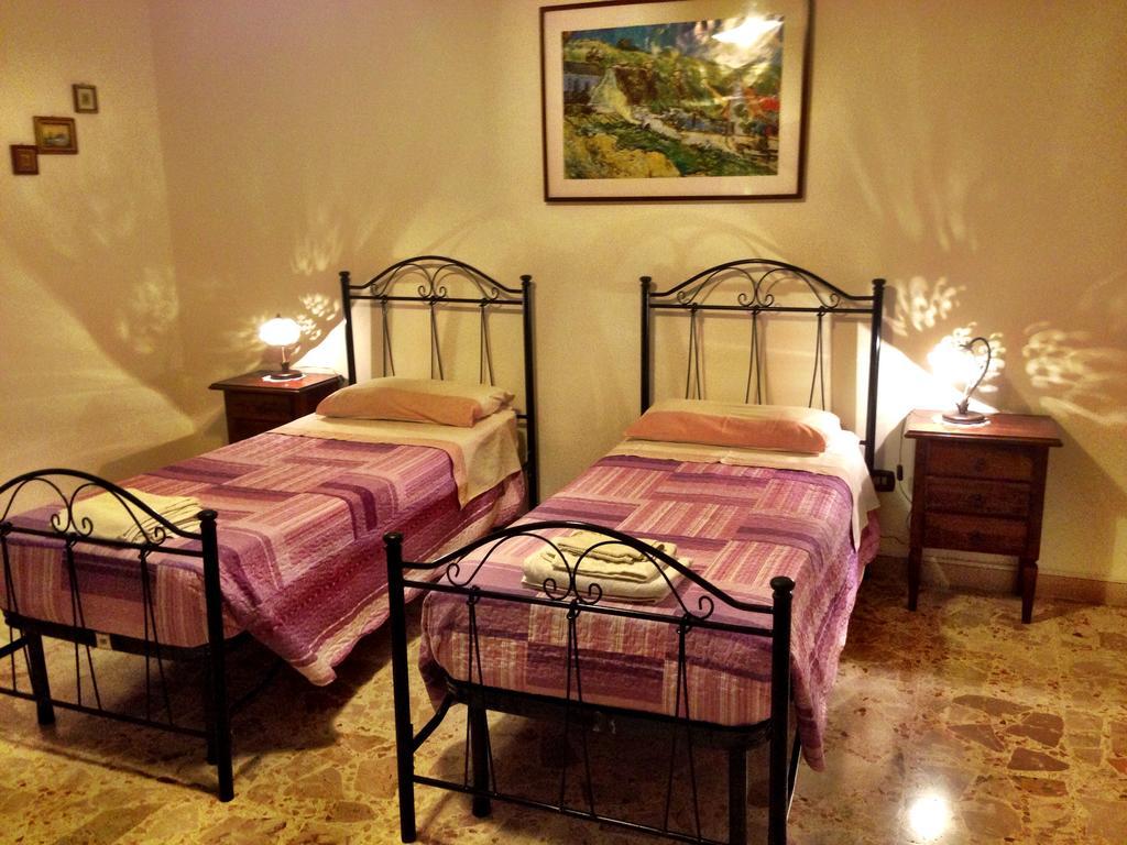 B&B Casa Bianca Tarente Extérieur photo