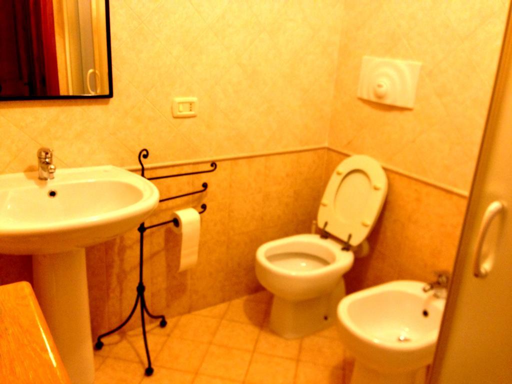 B&B Casa Bianca Tarente Extérieur photo