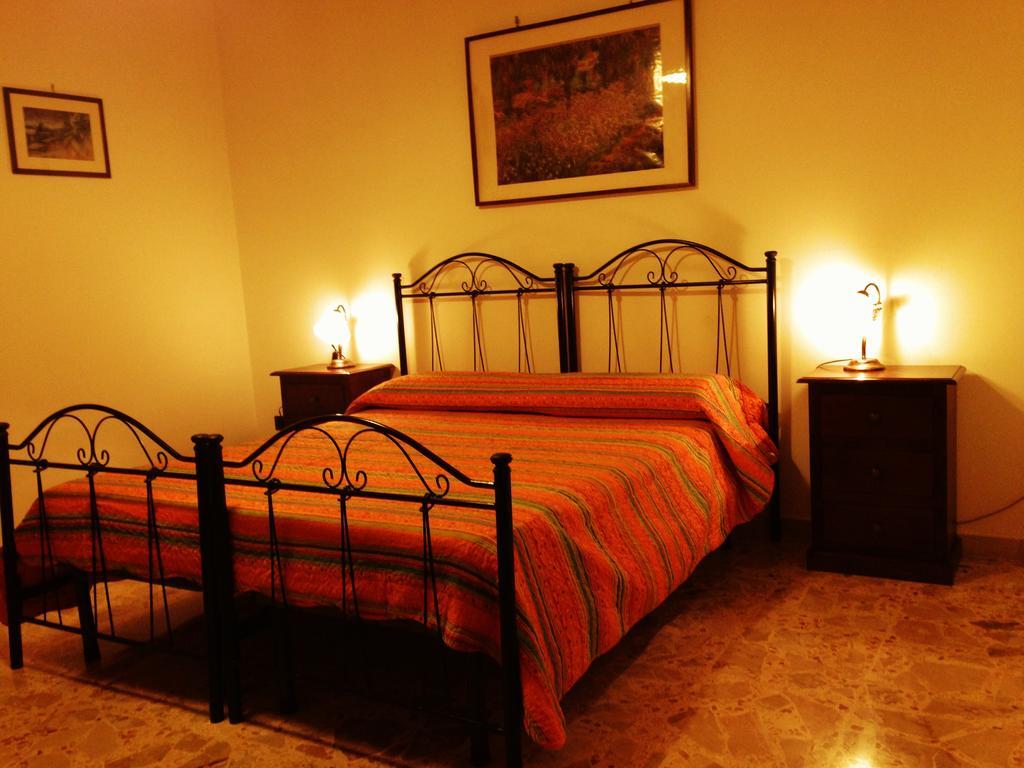 B&B Casa Bianca Tarente Extérieur photo